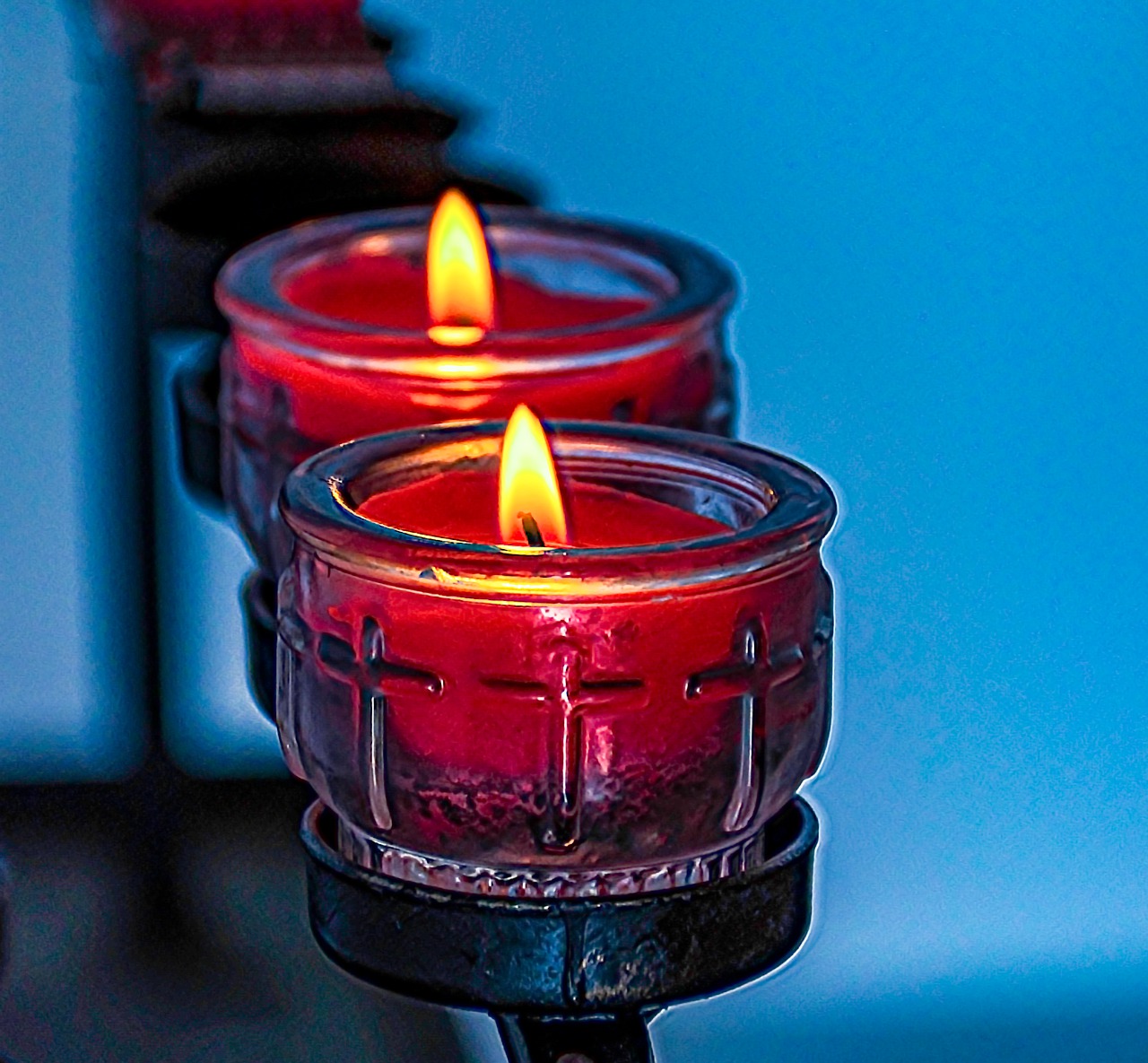 church, candles, prayer-4766517.jpg
